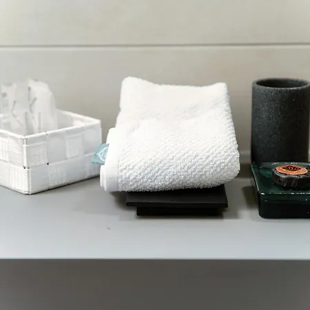 Apartament Maison De Raf Como