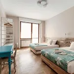 Apartment Maison De Raf Como